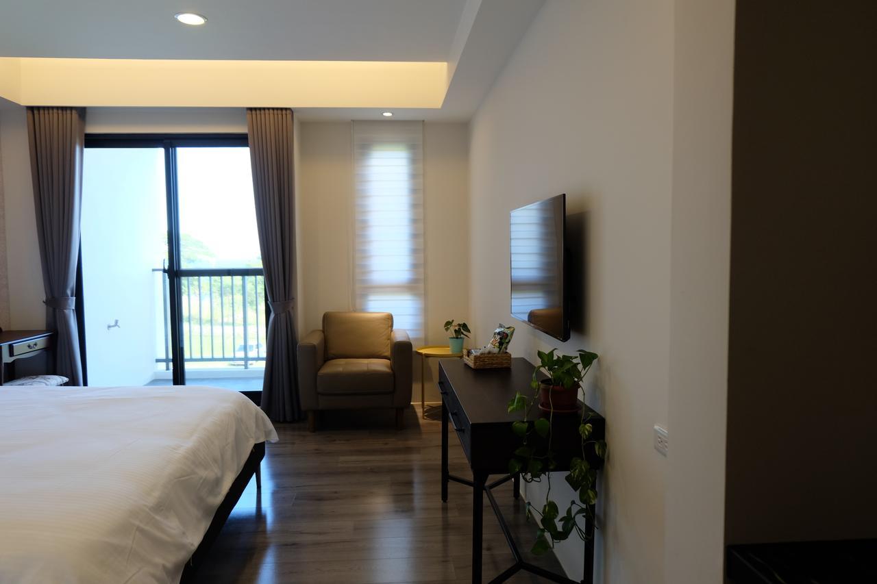 Moonlit Seaview Homestay Donghe Exterior photo